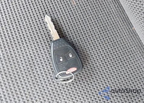 2011 Jeep Compass from USA, damaged, VIN 1J4NT1FA2BD171048